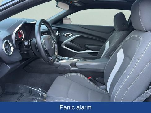 Used 2023 Chevrolet Camaro LT RWD image 17