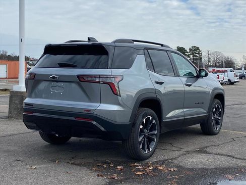 New 2026 Chevrolet Equinox RS w/ Convenience Package III image 3