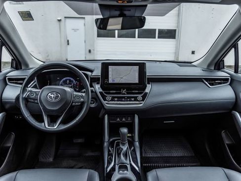 Certified 2023 Toyota Corolla Cross XLE w/ Convenience Package AWD/4WD image 27