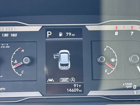 Used 2023 Hyundai Tucson SEL FWD image 17