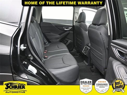 Used 2024 Subaru Forester Premium image 41