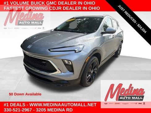Used 2024 Buick Encore GX Sport Touring w/ Advanced Technology Package AWD/4WD image 1
