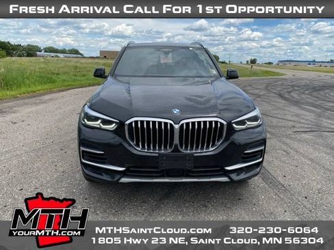 Used 2022 BMW X5 xDrive40i AWD/4WD image 3