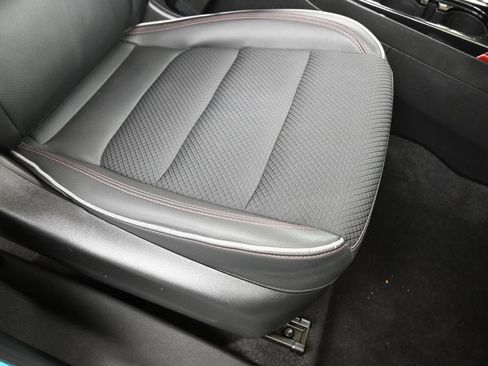 Used 2021 Chevrolet TrailBlazer RS FWD image 12