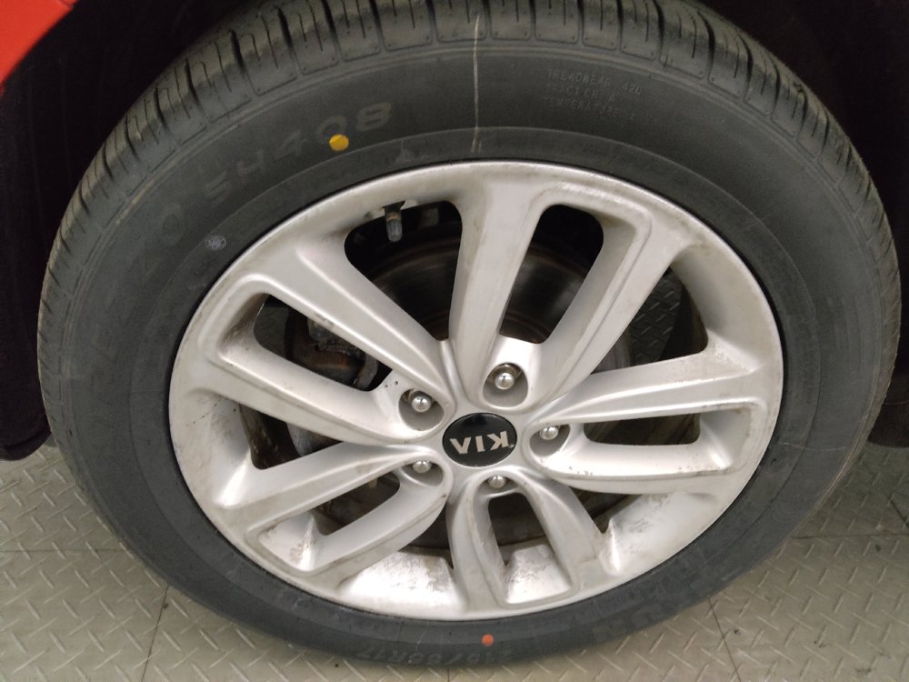 Used 2019 Kia Soul + FWD image 31