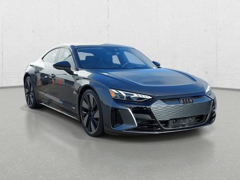 Used 2023 Audi e-tron GT Prestige w/ Prestige Package AWD/4WD image 3