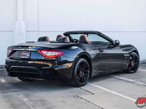 Used 2018 Maserati GranTurismo Sport image 48