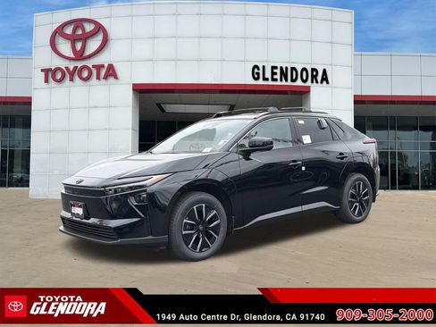 New 2026 Toyota bZ FWD image 5
