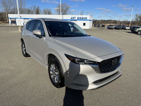Used 2025 MAZDA CX-5 AWD 2.5 S w/ Select Package image 11