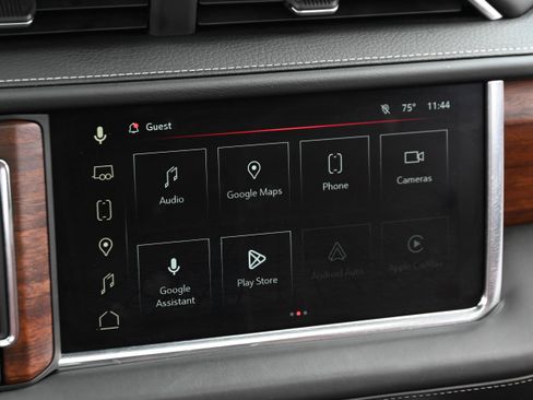 Used 2023 GMC Yukon Denali Ultimate image 17