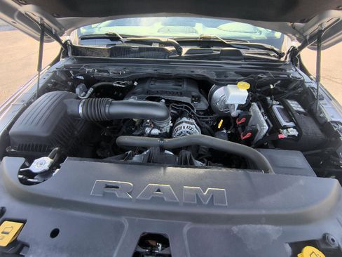 Used 2022 RAM 1500 Laramie AWD/4WD image 35