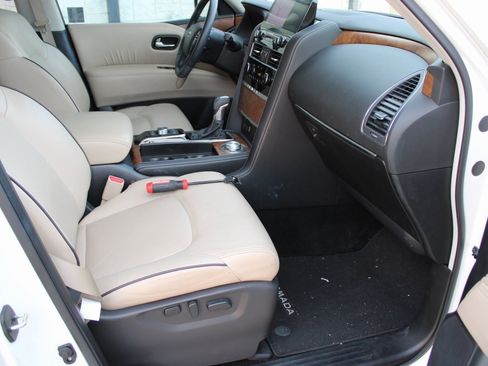 Used 2023 Nissan Armada SL w/ Cargo Package image 18