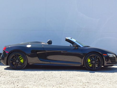Used 2014 Audi R8 V10 AWD/4WD image 10