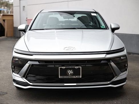 Used 2024 Hyundai Sonata SEL image 12