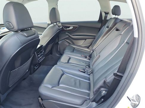 Certified 2022 Audi Q7 2.0T Premium image 35