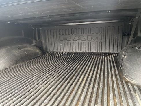 Used 2021 RAM 1500 Laramie AWD/4WD image 19