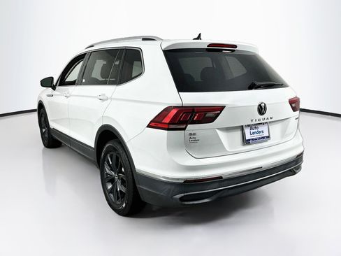 Used 2024 Volkswagen Tiguan SE AWD/4WD image 7