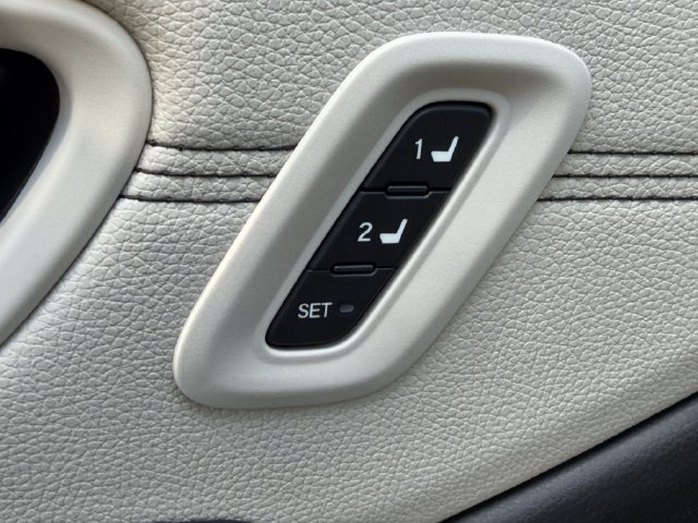 New 2026 Honda Pilot Elite image 13