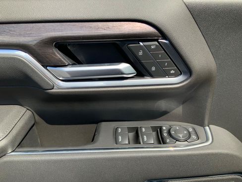 New 2026 Chevrolet Silverado 2500 LTZ w/ LTZ Plus Package AWD/4WD image 31