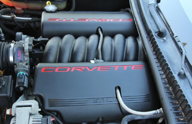 Used 2004 Chevrolet Corvette Convertible w/ Preferred Equipment Group RWD image 16