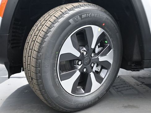 New 2024 Jeep Grand Cherokee Limited 4xe AWD/4WD image 22