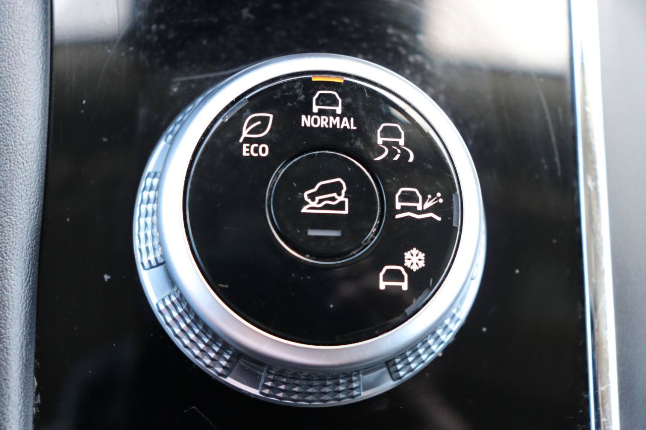 Used 2024 Mitsubishi Outlander FWD image 44