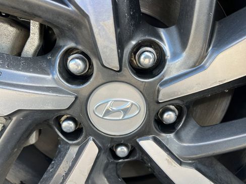 Used 2021 Hyundai Kona Limited AWD/4WD image 33