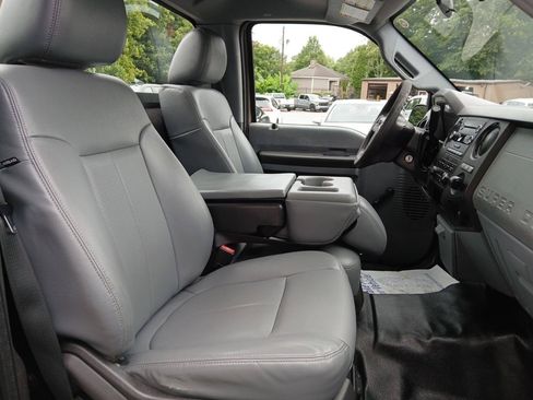 Used 2015 Ford F250 XL RWD image 15