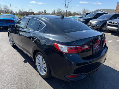 Used 2016 Acura ILX FWD image 5