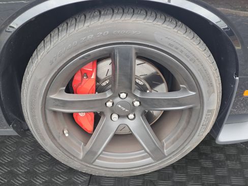 Used 2017 Dodge Challenger SRT Hellcat image 21