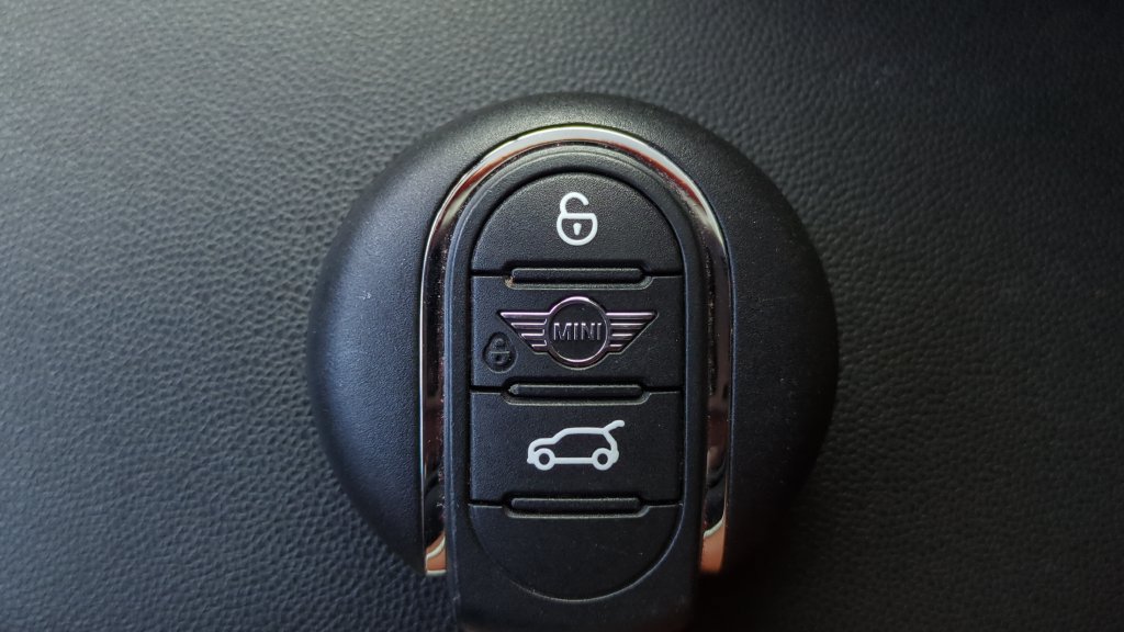 Used 2024 MINI Cooper S FWD image 28