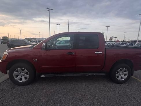 Used 2004 Nissan Titan LE AWD/4WD image 5