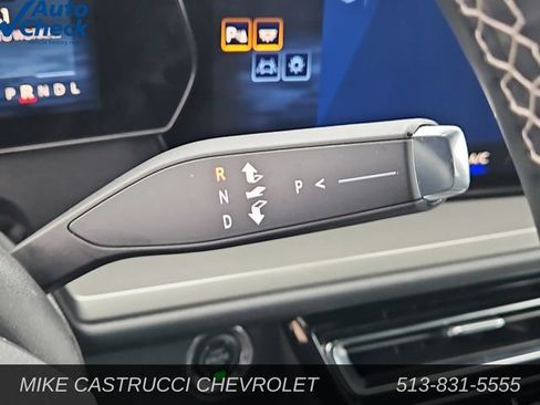 Used 2026 Chevrolet Traverse LT AWD/4WD image 21