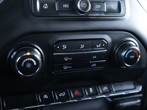 Used 2021 Chevrolet Silverado 1500 Custom w/ Rally Edition AWD/4WD image 16