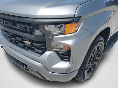 Used 2023 Chevrolet Silverado 1500 Custom RWD image 24