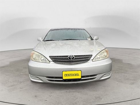 Used 2004 Toyota Camry LE image 6
