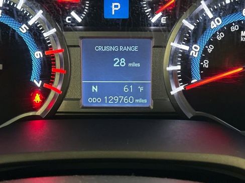 Used 2014 Toyota 4Runner SR5 image 28