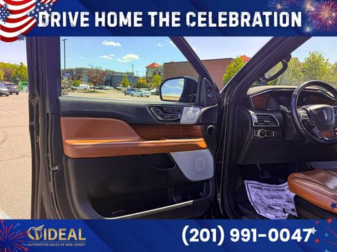 Used 2019 Lincoln Navigator L Reserve w/ Cargo Package AWD/4WD image 9