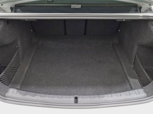 Used 2021 BMW 330i xDrive Sedan w/ M Sport Package image 39