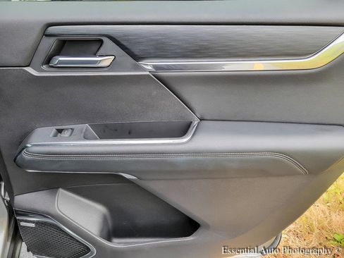 Certified 2025 GMC Acadia Elevation image 24