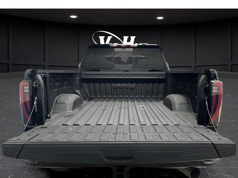 Used 2024 GMC Sierra 3500 AT4 w/ AT4 Premium Plus Package AWD/4WD image 27
