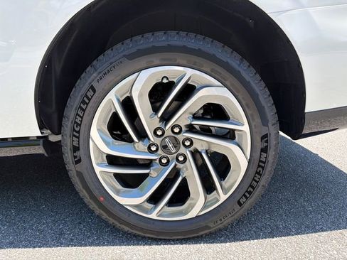 New 2026 Lincoln Navigator Reserve AWD/4WD image 21