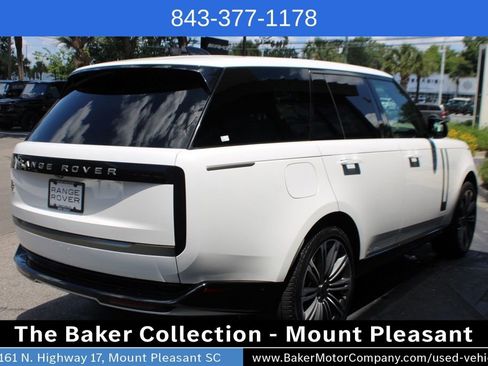 Used 2024 Land Rover Range Rover SE AWD/4WD image 5