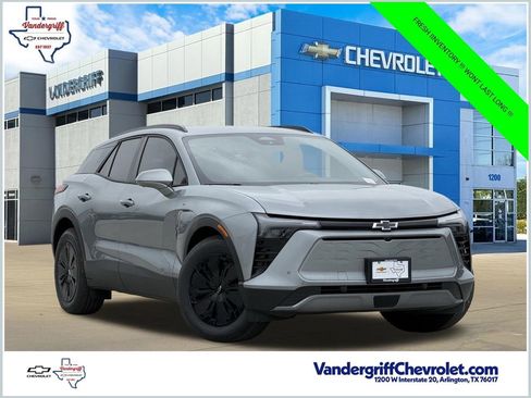 New 2026 Chevrolet Blazer EV LT w/ Super Cruise Package FWD image 1