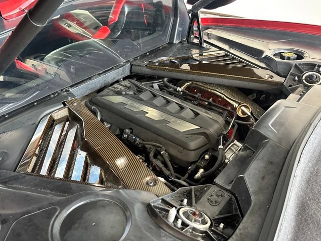 Used 2021 Chevrolet Corvette Stingray Preferred Cpe w/ Engine Appearance Package RWD image 22