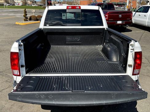 Certified 2019 RAM 1500 Big Horn image 32