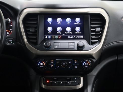 Used 2020 GMC Acadia Denali w/ Denali Ultimate Package image 19