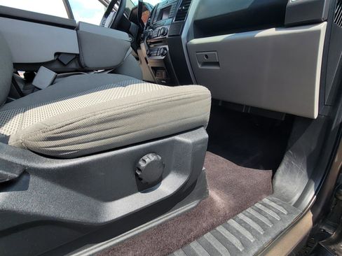 Used 2016 Ford F150 XLT AWD/4WD image 52