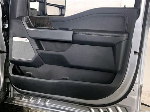 Used 2024 Ford F250 Lariat w/ Lariat Ultimate Package AWD/4WD image 23