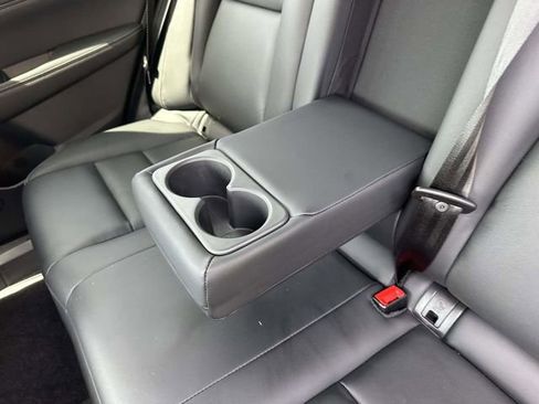 Used 2023 Nissan Rogue SL w/ SL Premium Package image 21